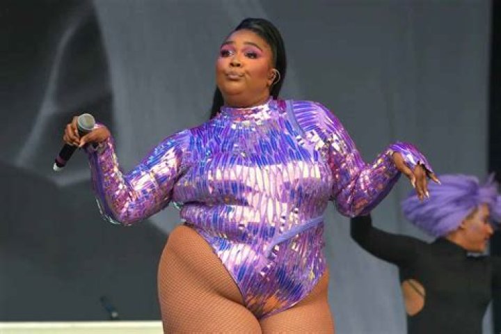 Unveiling The Height And Impact Of Lizzo: Uncover Surprising Insights
