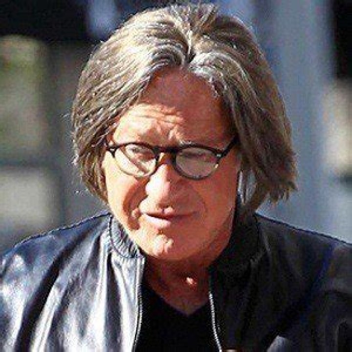 Unveiling Mohamed Hadid's Height: Discoveries And Insights