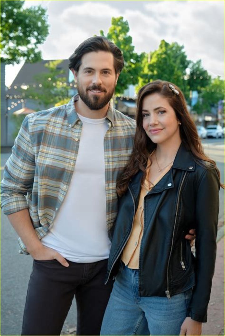 Chris McNally's Marital Status Revealed