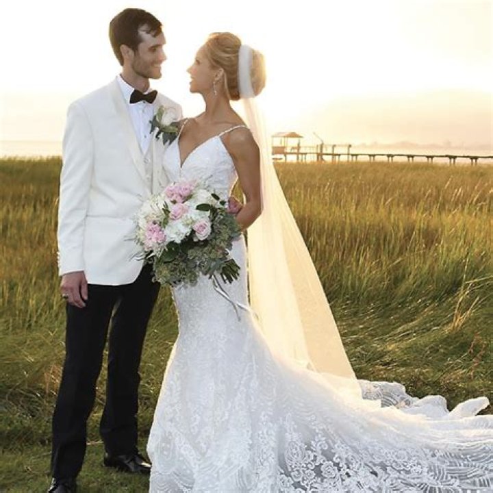 The Marital Status Of Easton Corbin: Unraveling The Truth