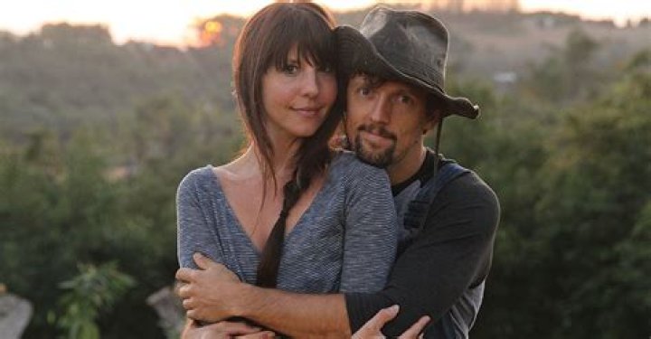 Jason Mraz's Marital Status Revealed