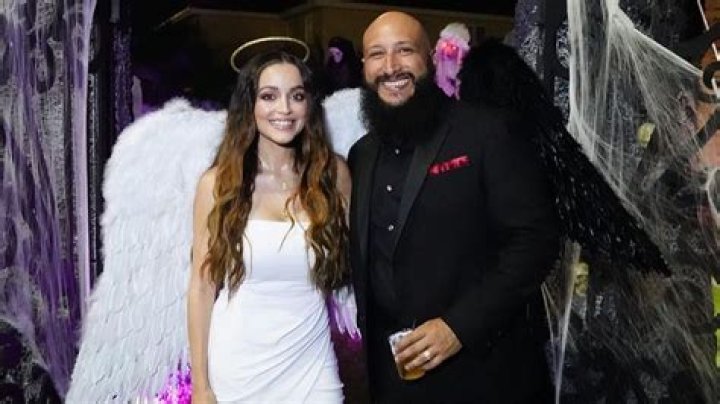 Is Kathleen Lights' Marital Status A Mystery?