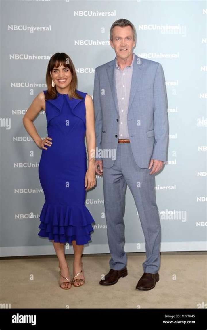 Unveiling Neil Flynn's Marital Status: Discoveries And Insights