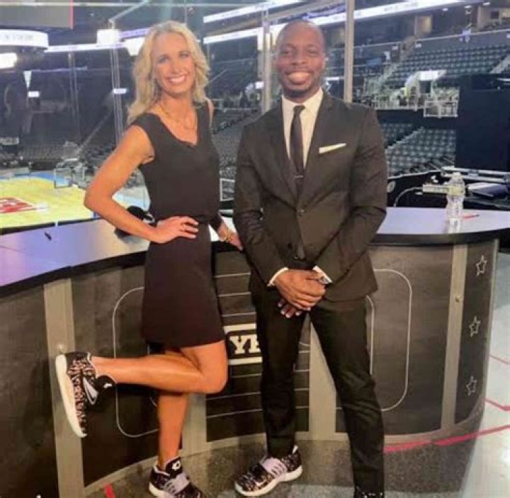 Unveiling The Marriage Status Of Sarah Kustok: A Revealing Discovery