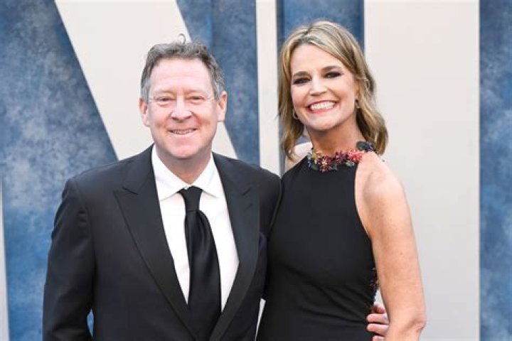 Unveiling Savannah Guthrie's Marital Truth: Discoveries And Insights