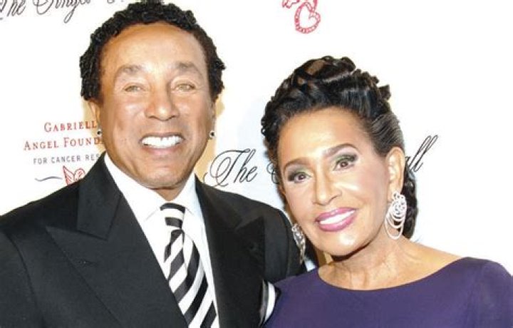 Smokey Robinson's Marital Status: Unveiling The Truth
