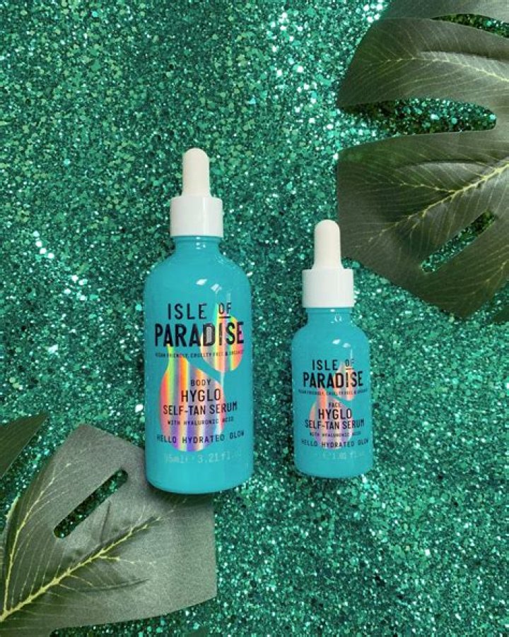 Unveiling The Isle Of Paradise Hyglo Self-Tan Serum: A Glowing Revelation