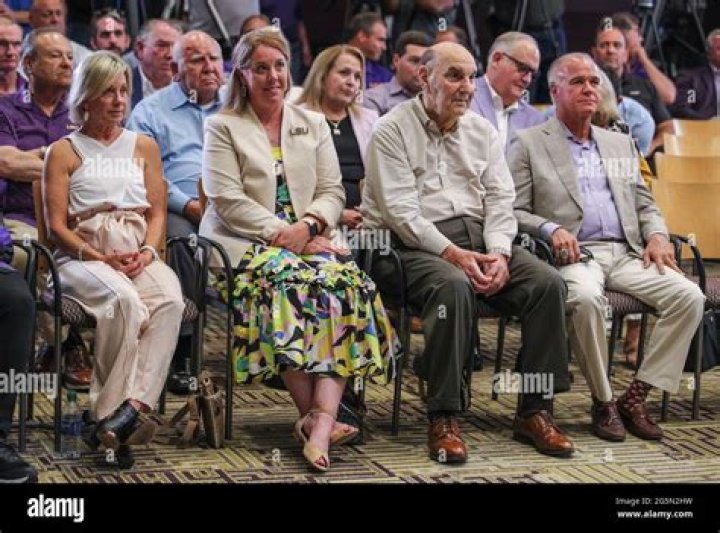 Uncover The Hidden Truths: Jay Johnson's Wife Revealed