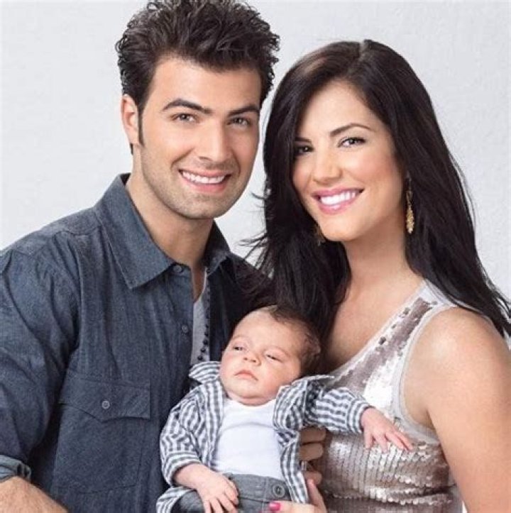 Unveiling The Enigmatic World Of Jencarlos Canela's Wife