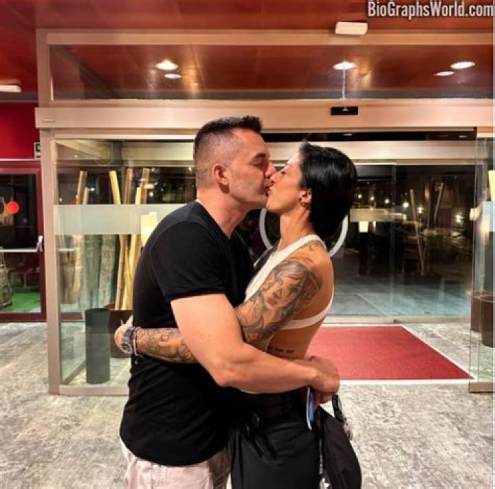 Unveiling The Private World Of Jennifer Hermoso's Partner: Untold Truths Revealed!