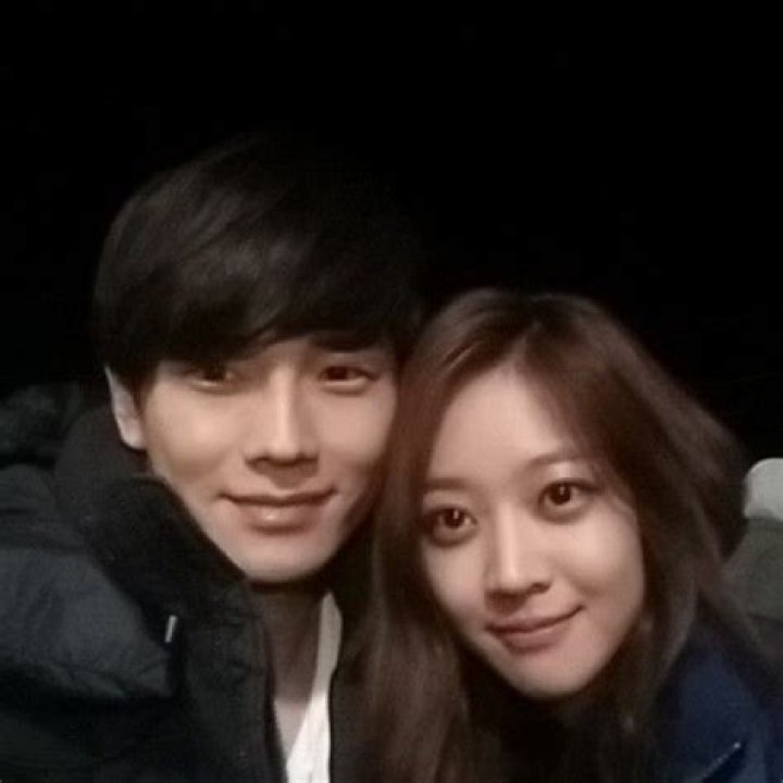 Jo Bo Ah's Boyfriend Revealed!