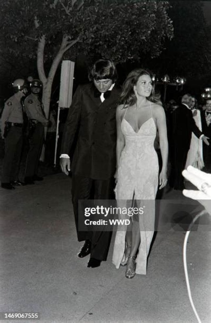 Unveiling The Joe Namath And Raquel Welch Love Story: Surprising Revelations