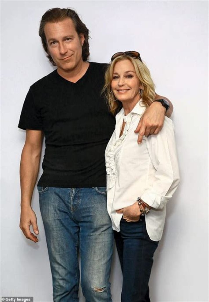 Uncover The Story Of John Corbett's First Wife: Surprising Revelations