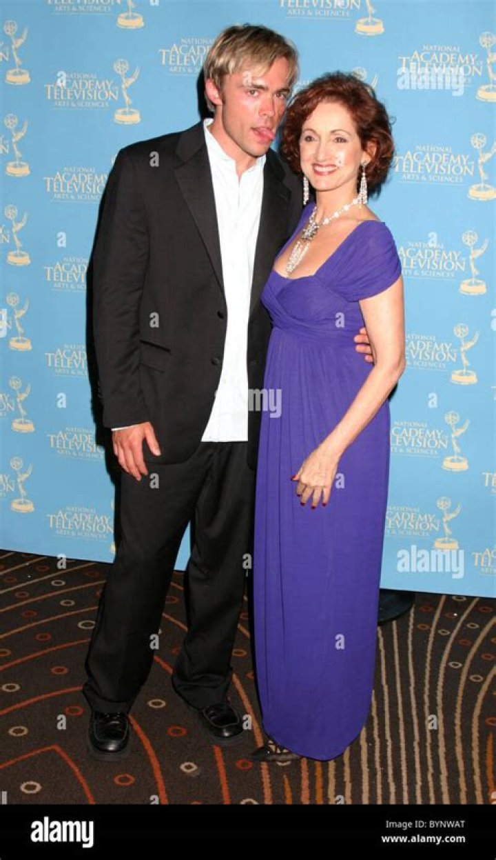 Uncovering The Hidden Genius Of Antoine Lavoisier's Wife