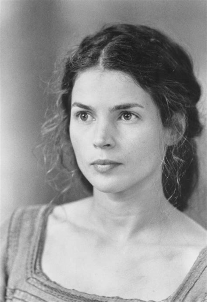 Julia Ormond's Journey To Hollywood Stardom
