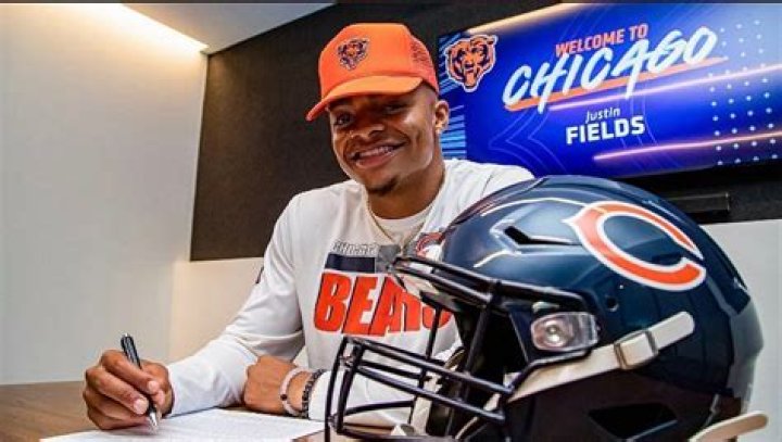 Unlock The Gridiron: Justin Fields Contract Unveiled