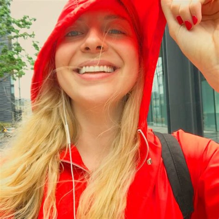 Exploring Her Wiki With Unparalleled Insights