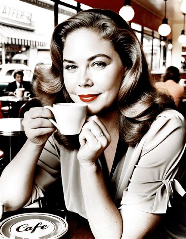 Unlocking The Secrets Of Kathleen Turner's Captivating Voice