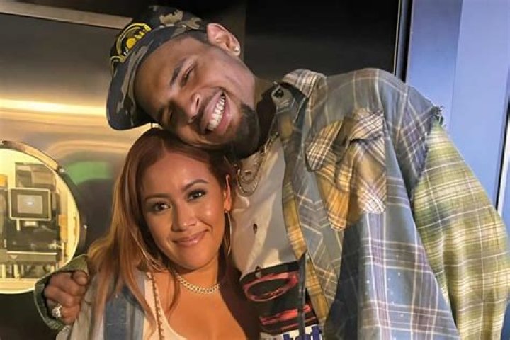 Discovering The Identity Of Keenan Allen's Wife