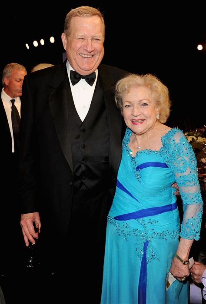 Discover The Untold Story Behind Ken Howard's Towering Height