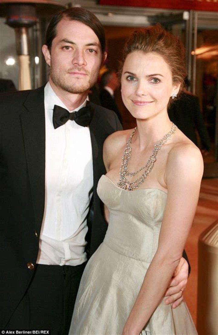 Unveiling The Secrets Of Keri Russell And Shane Deary's Intimate Wedding