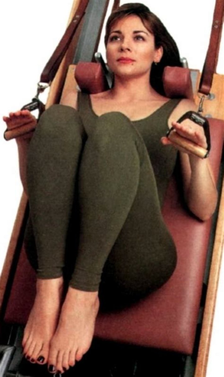 Unveiling Kim Cattrall's Height: Discoveries And Insights