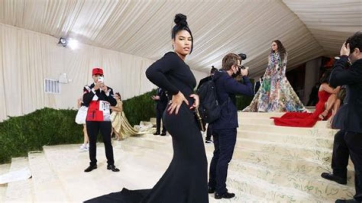 Unlocking Kirsten Corley's Age: Discoveries And Perspectives