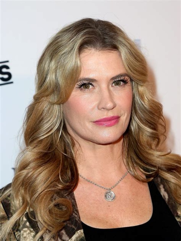 Unveiling Kristy Swanson's Net Worth: Discoveries And Insights