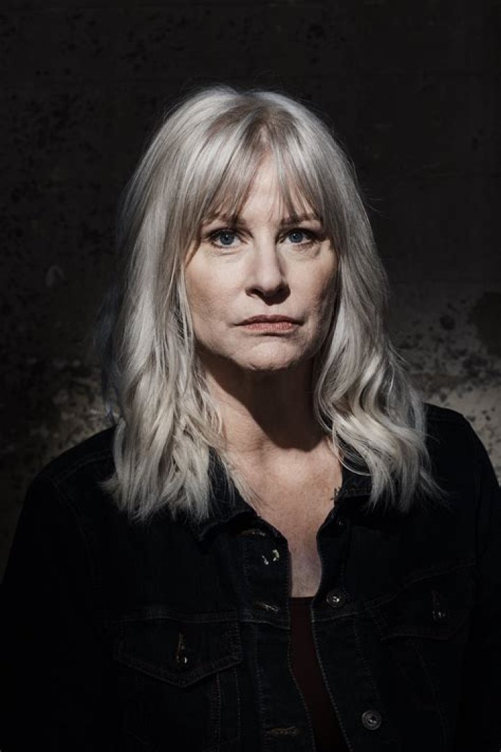 Uncover The Secrets Of Entertainment Icon: Lauren Lane