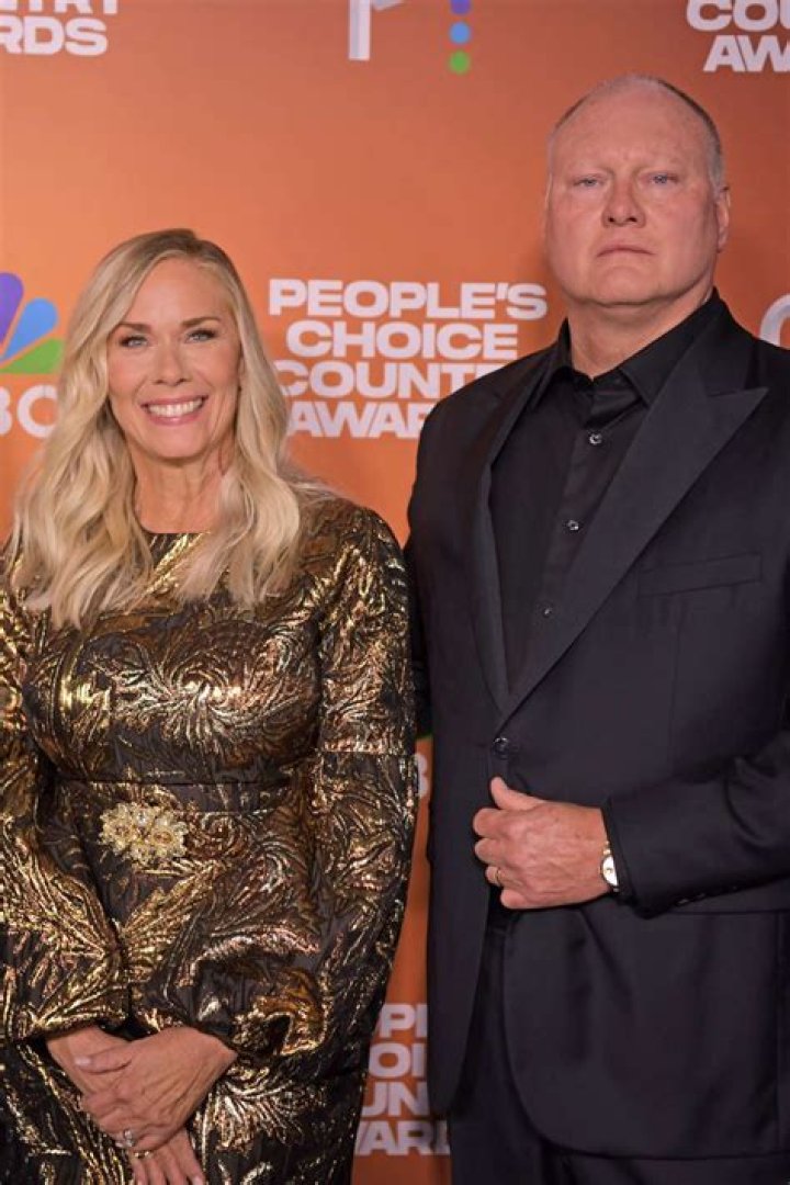 Unveiling The Private World Of "Leanne Morgan's Husband Chuck"