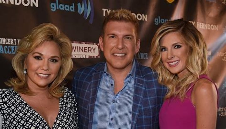 Unveiling The Unseen Bonds: Exploring Lindsie Chrisley's Siblinghood