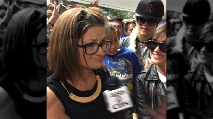 Unveiling The Inspiring Journey Of Liza Soberano's Mother: A Treasure Trove Of