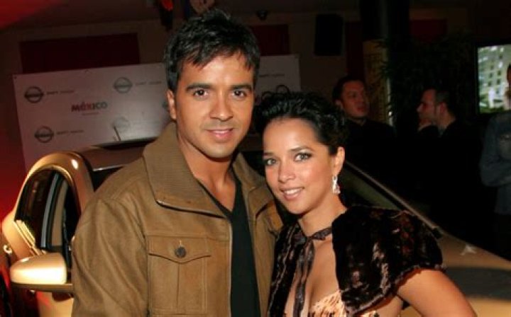 Uncover The Enigmatic Tale Of Luis Fonsi And Adamari Lpez: A Journey