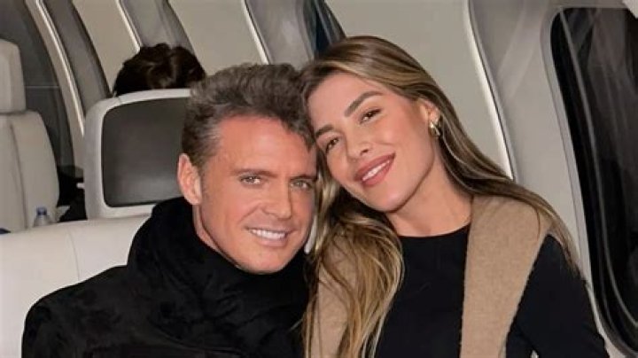 Unveiling The Enigmatic Life Of Luis Miguel's Ex-Wife Erika