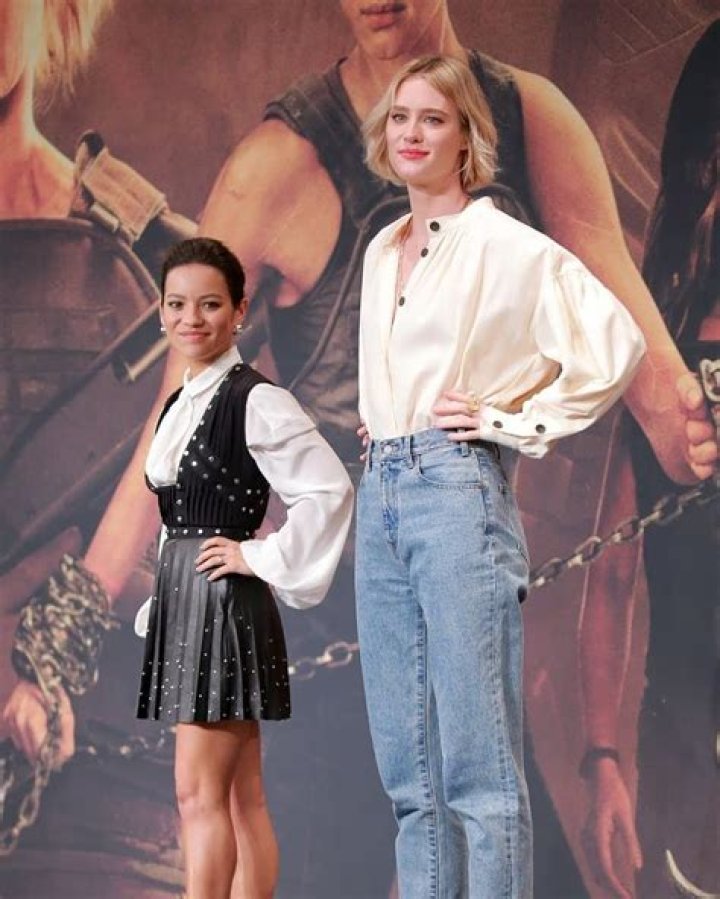 Uncover The Secrets Of Mackenzie Davis's Height