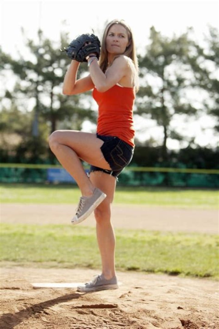 Unveiling The Enigmatic Wealth Of Maggie Lawson