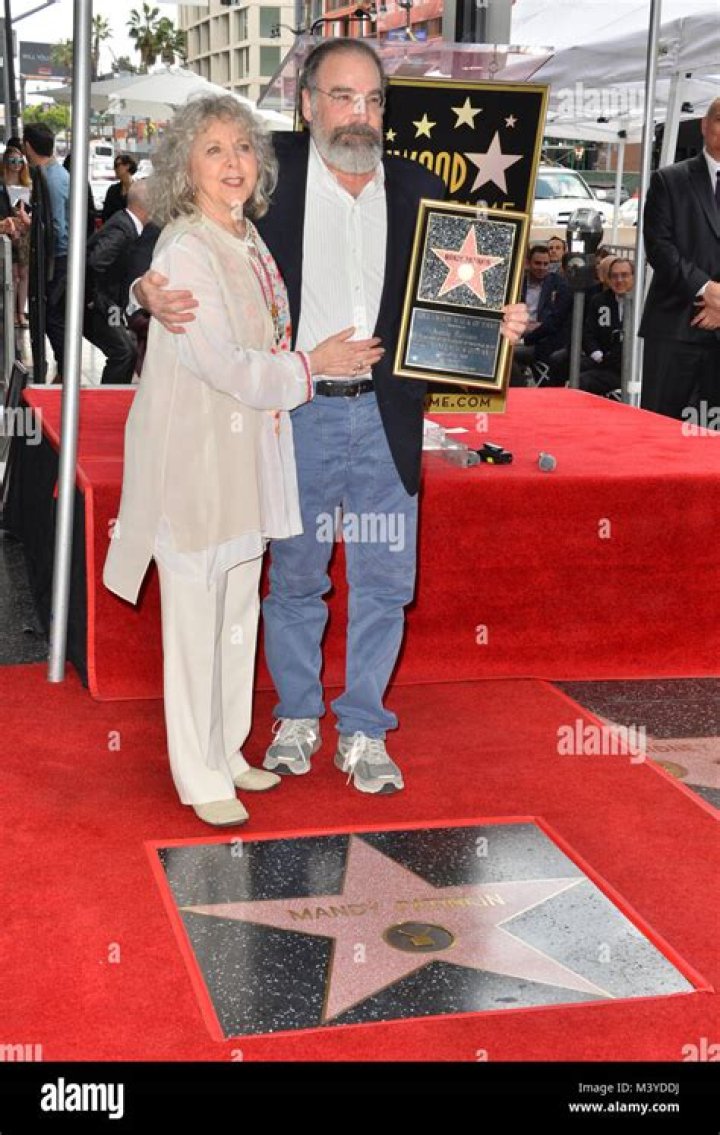 Uncover The Enigmatic Height Of Mandy Patinkin: A Foot-tastic Journey