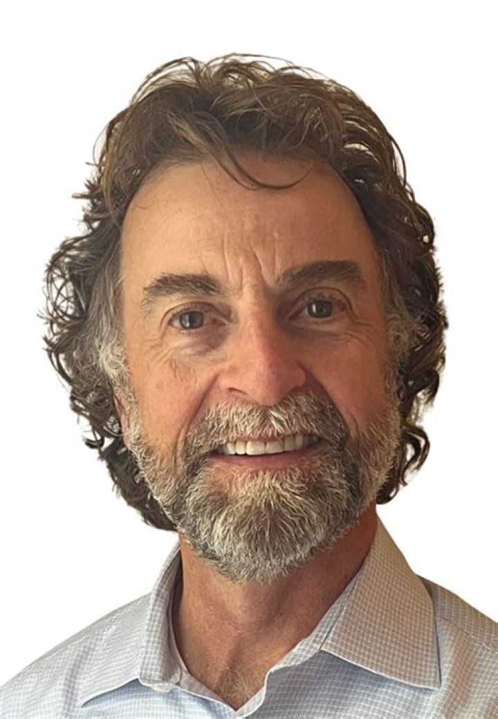 Unveiling The Virtuosity Of Mark Maurer DJ