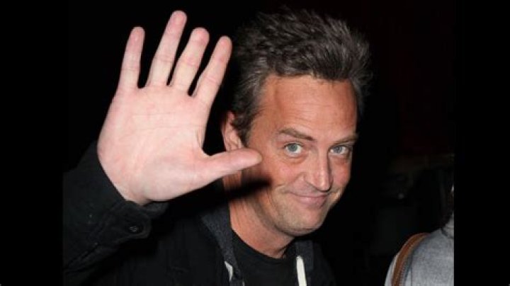 Unveiling The Enigma Of Matthew Perry's Missing Fingertip: Discoveries And Insights