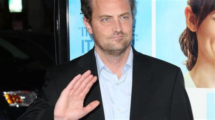 Matthew Perry's Right Hand: Unveiling The Unseen Journey