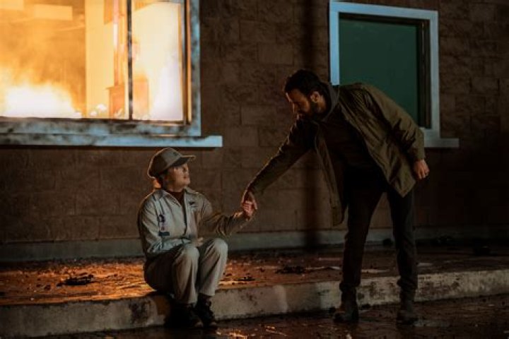 Uncover The Intriguing World Of Melissa George's Relationships