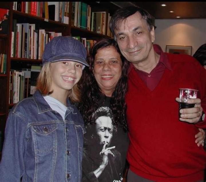 Uncovering The Profound "Mia Goth Dad" Connection: Discoveries And Insights Await