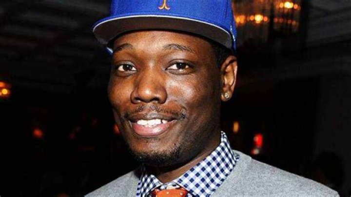 Michael Che's Engagement Journey Revealed