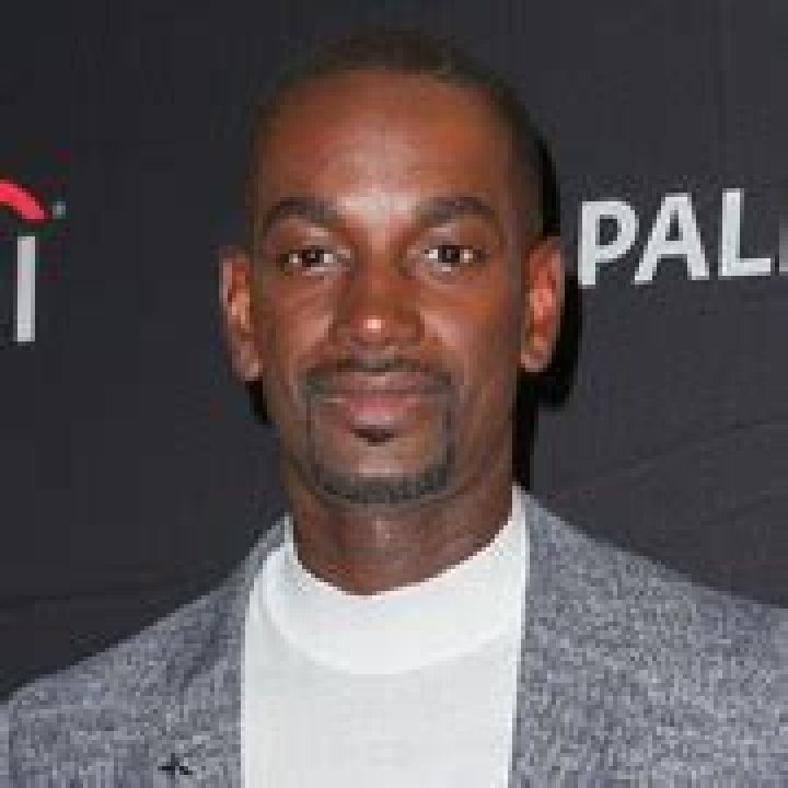 Unveiling Mo McRae's Height: Insights And Surprises