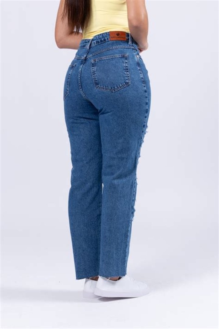 Discover The Meaning And Significance Of "Mom Tati": Unlocking Filipino Family Values