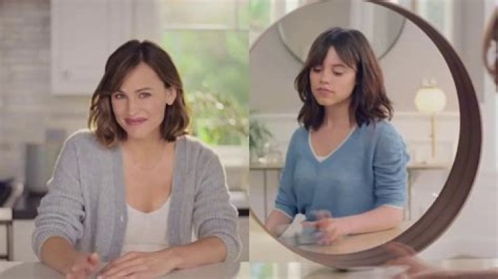 Unveiling The Influence Of Neutrogena Commercial Actresses