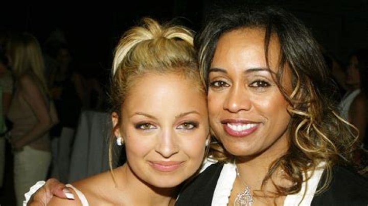 Uncovering The Multifaceted World Of Nicole Richie's Mom