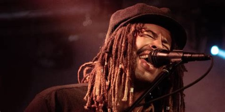 Exploring The Soul Of Ocean Alley's Lead Singer