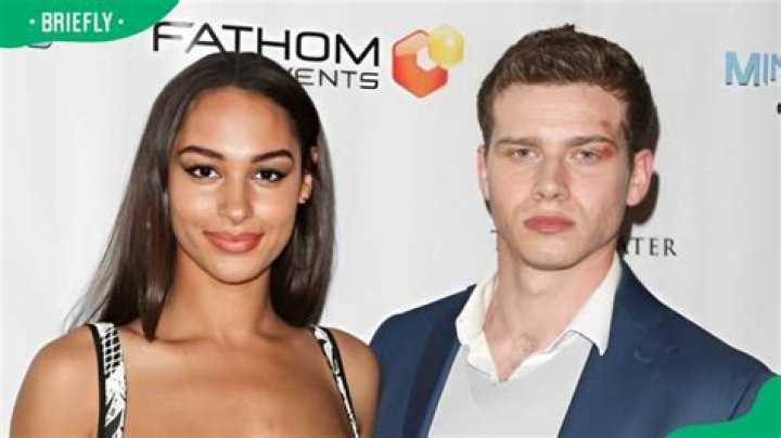 Uncover The Secrets Behind Oliver Stark's Marriage: Exclusive Insights Revealed