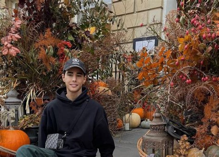 Unveiling The Secrets: Omid Scobie's Marital Enigma